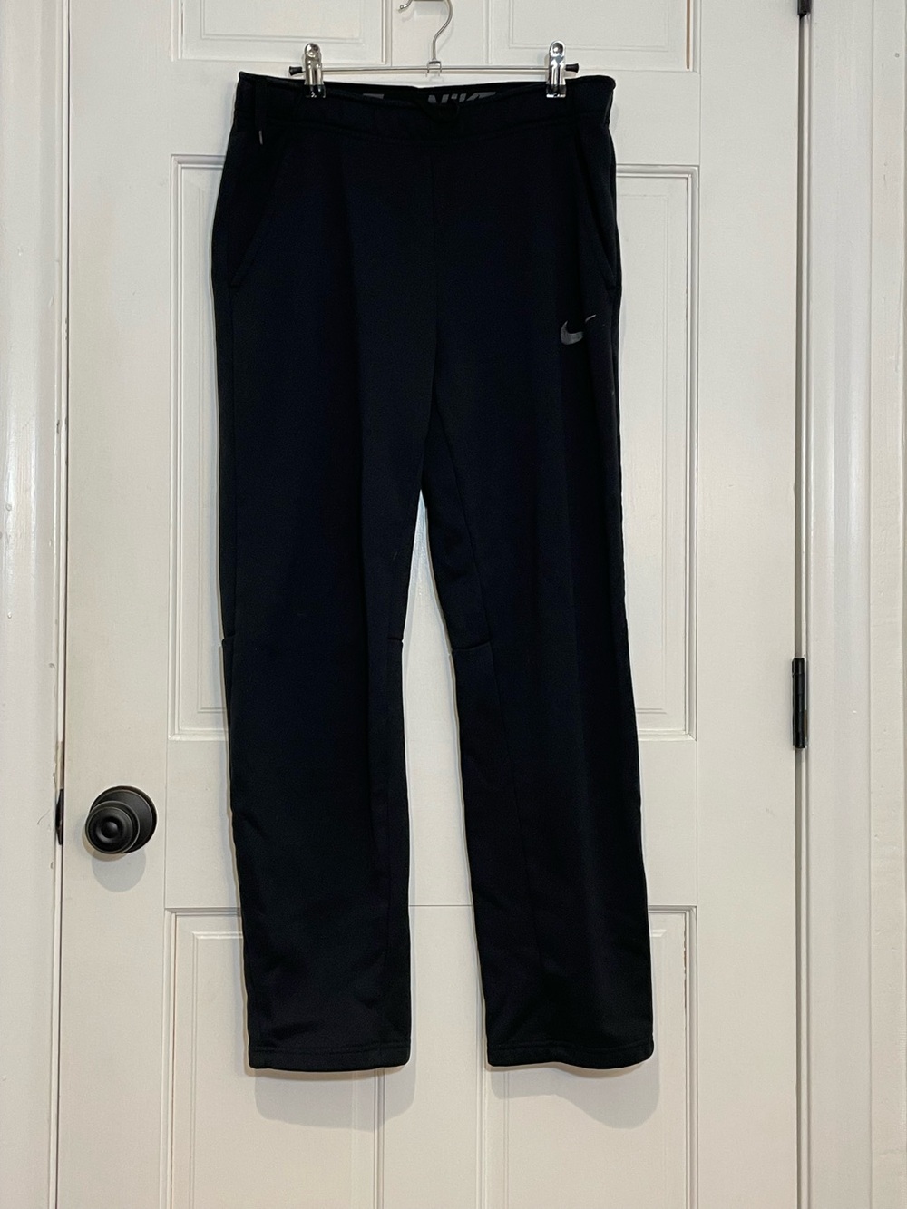 Nike Dri-FIT Men’s Medium Black Therma Fleece Training Pants Sweatpants